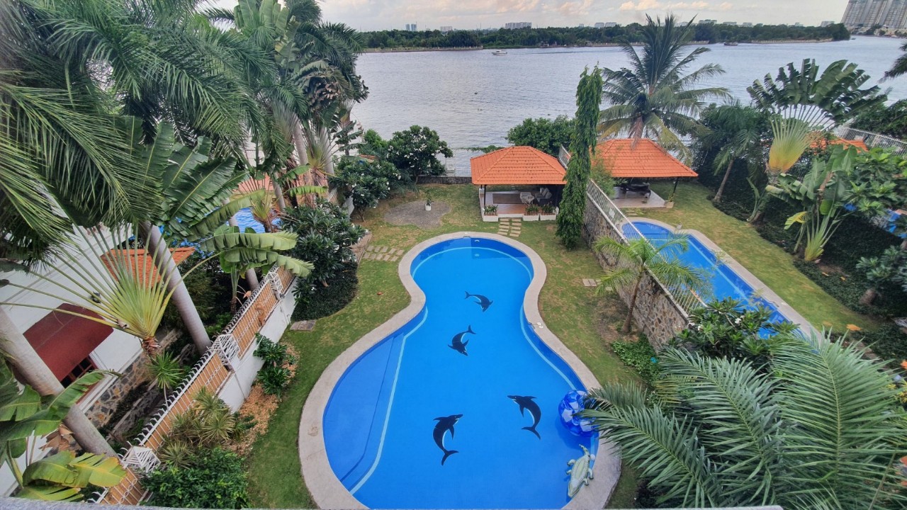 Biệt thự Thảo Điền ven sông Sài Gòn cho thuê- 1000m2 - 5000$