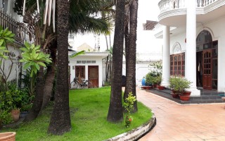 Biệt thự Thảo Điền đường 8m - 500m2 - 60 tỷ