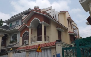 Biệt thự Khu 215 Nguyễn Văn Hưởng - 240m2 - 40 Tỷ