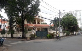 Biệt thự Thảo Điền góc 2 mặt tiền Nguyễn Bá Lân